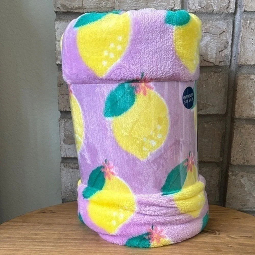 The Big One Lemon Lavender Summer Oversized Super Soft Plush Throw 5ft X 6ft NEW